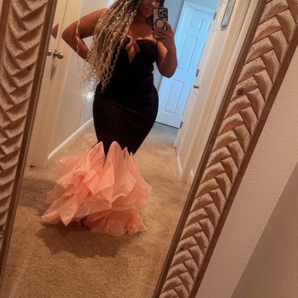 Rubina bandage mermaid maxi size medium Elegant Black and Pink Gown - Picture 4 of 5